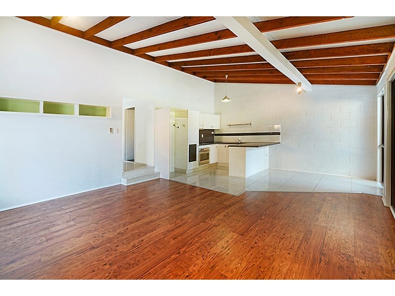 21 Meadow Brook Crescent, Merrimac QLD 4226