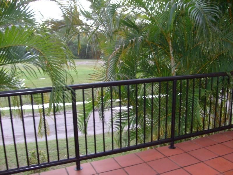 15 Park Breezes.  61 North Street, Southport QLD 4215