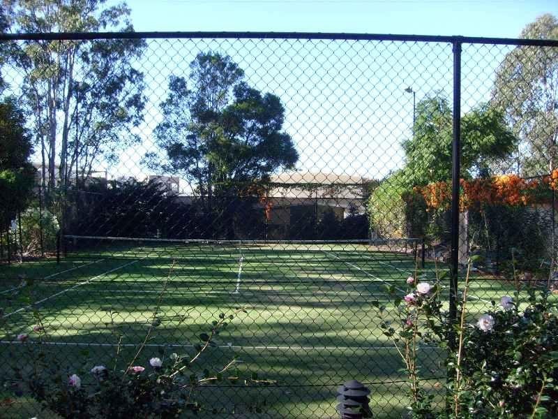 Ashmore QLD 4214