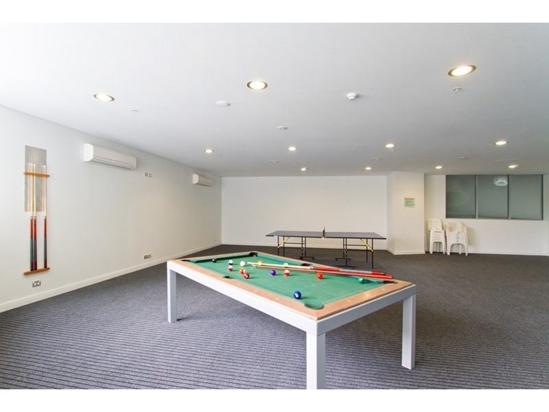 1109/2 Aqua Street, Southport QLD 4215