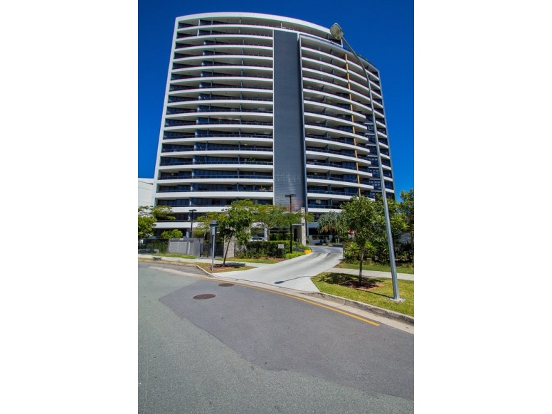 1109/2 Aqua Street, Southport QLD 4215