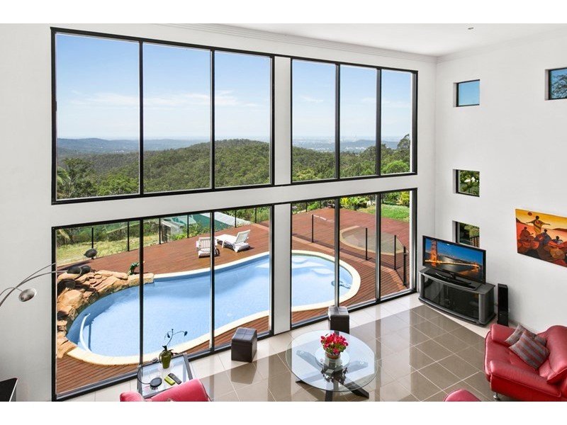 2 Bottletree Lane, Lower Beechmont QLD 4211