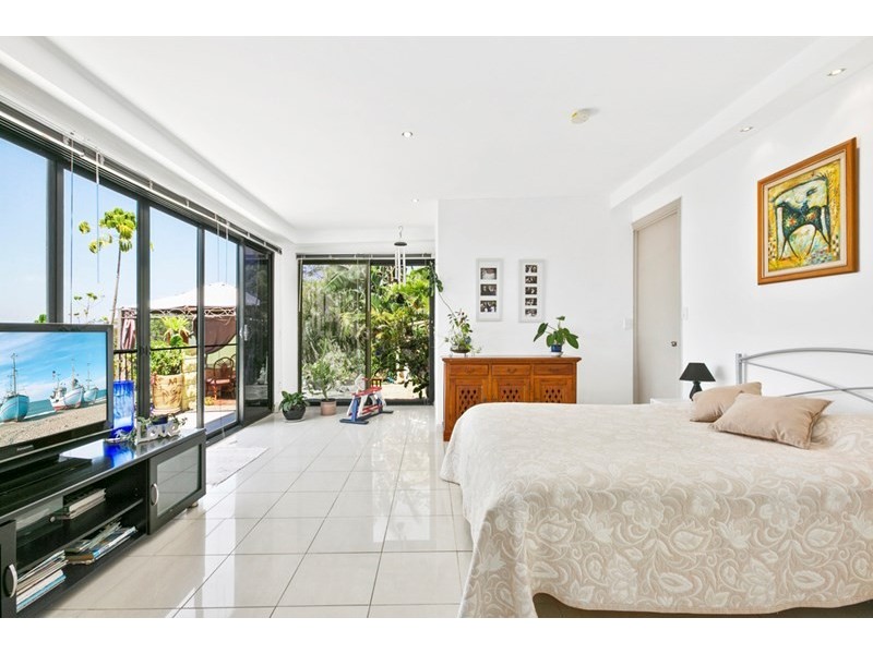 2 Bottletree Lane, Lower Beechmont QLD 4211