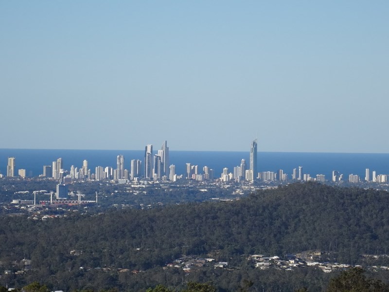 2 Bottletree Lane, Lower Beechmont QLD 4211