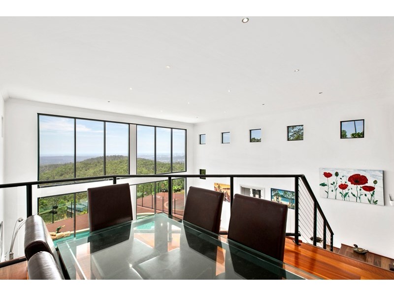 2 Bottletree Lane, Lower Beechmont QLD 4211