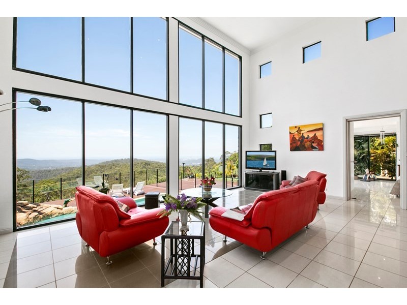 2 Bottletree Lane, Lower Beechmont QLD 4211