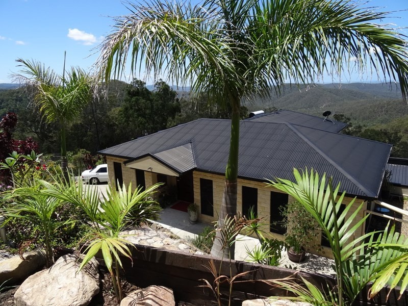 2 Bottletree Lane, Lower Beechmont QLD 4211