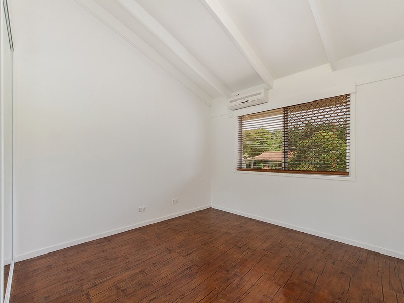 51 Lowanna Drive, Ashmore QLD 4214