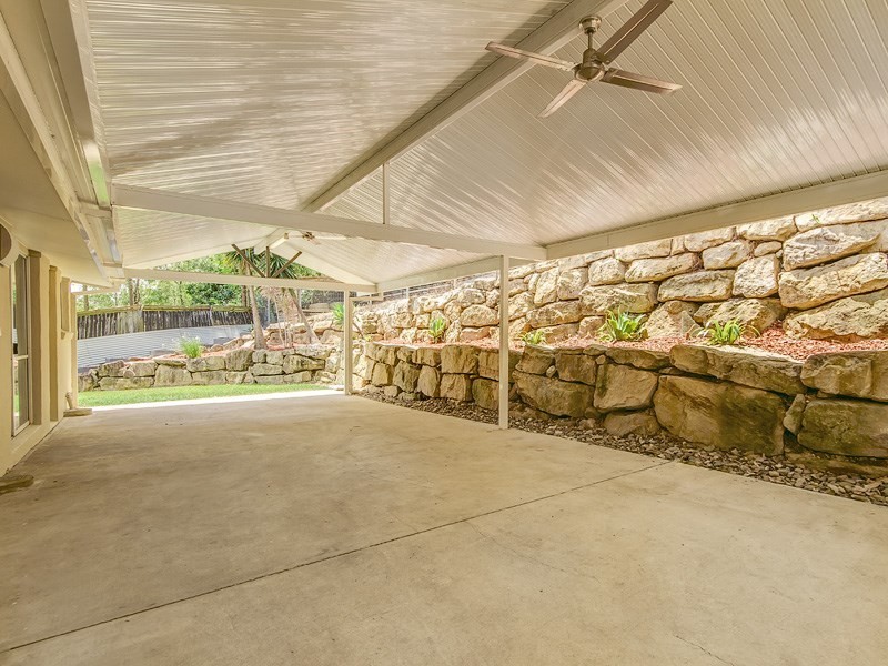 51 Lowanna Drive, Ashmore QLD 4214