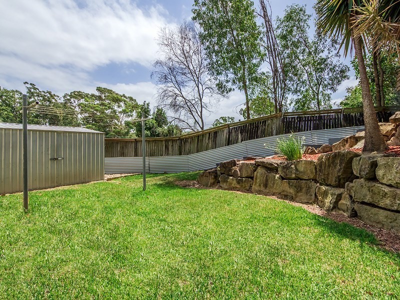 51 Lowanna Drive, Ashmore QLD 4214