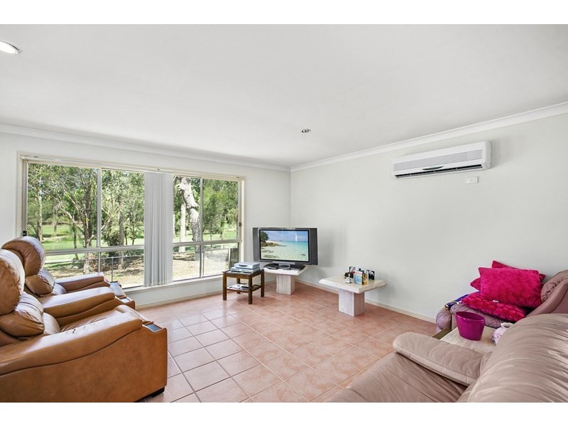 60 Greg Norman Crescent, Parkwood QLD 4214