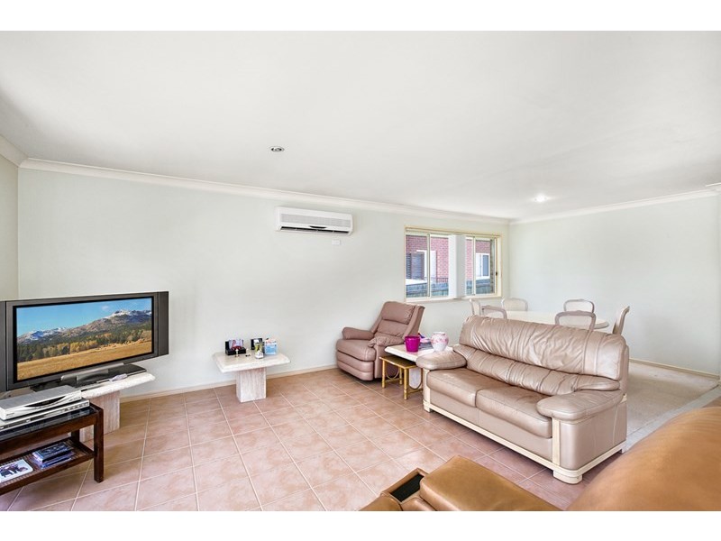 60 Greg Norman Crescent, Parkwood QLD 4214