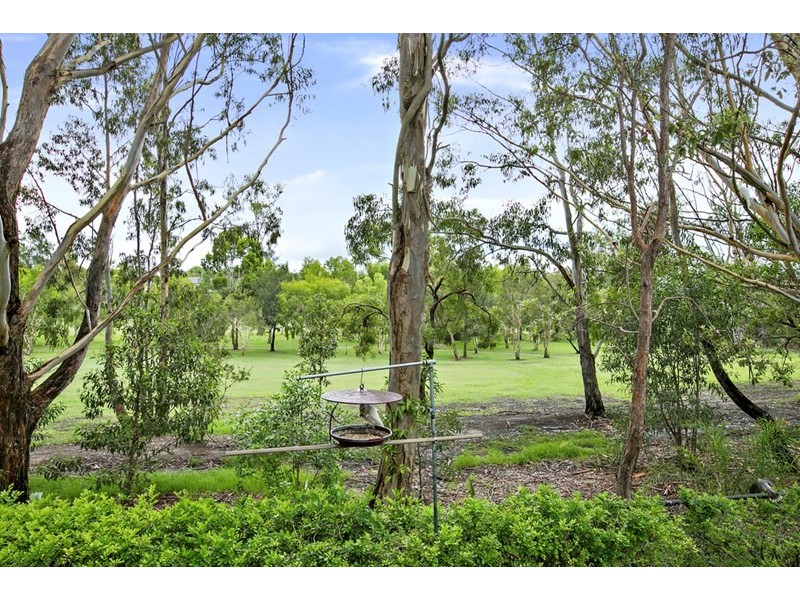 48 Peter Senior Court, Parkwood QLD 4214