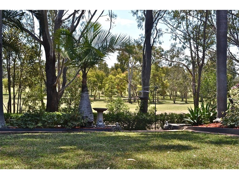 48 Peter Senior Court, Parkwood QLD 4214