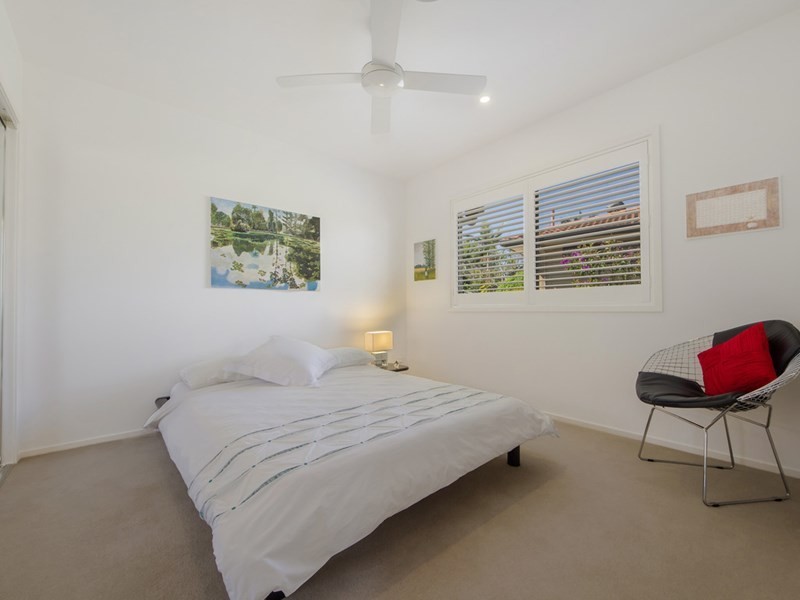 18 Clare Street, Southport QLD 4215