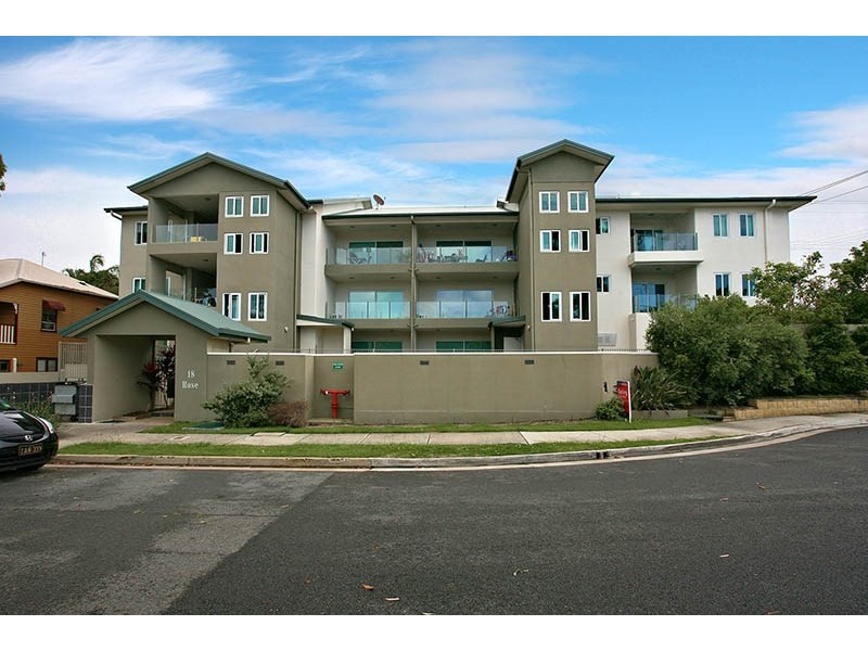 3/18-20 Rose Street, Southport QLD 4215