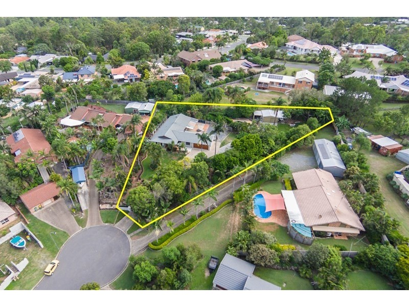 13 Texas Court, Oxenford QLD 4210