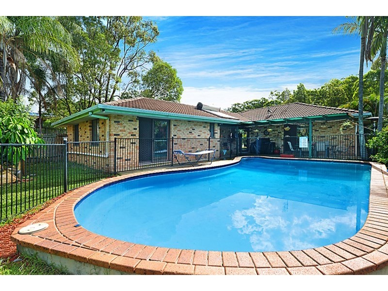 17 Kentucky Crescent, Oxenford QLD 4210