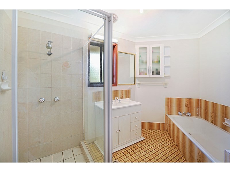 17 Kentucky Crescent, Oxenford QLD 4210