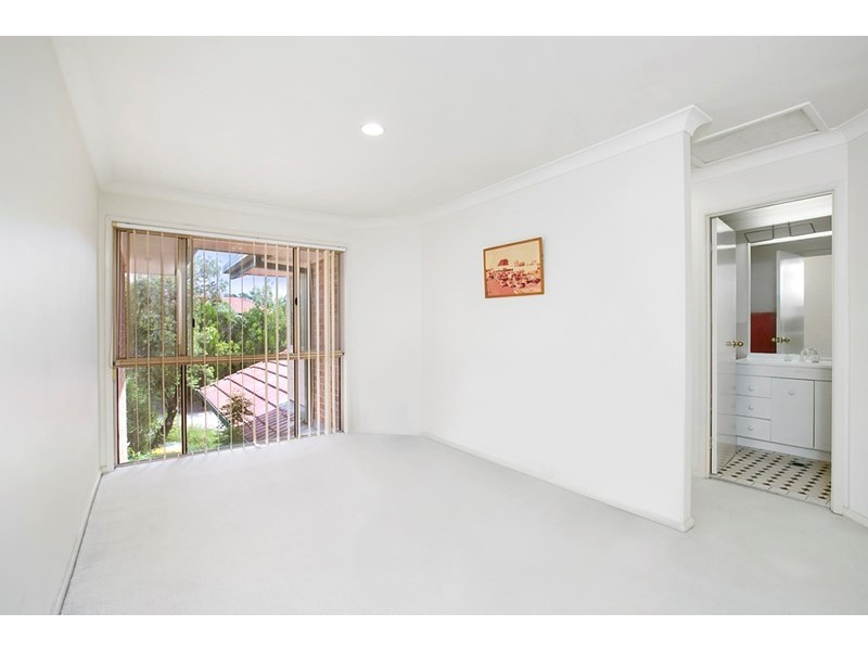 15/67-75 Brown Street, Labrador QLD 4215