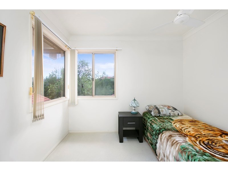 15/67-75 Brown Street, Labrador QLD 4215