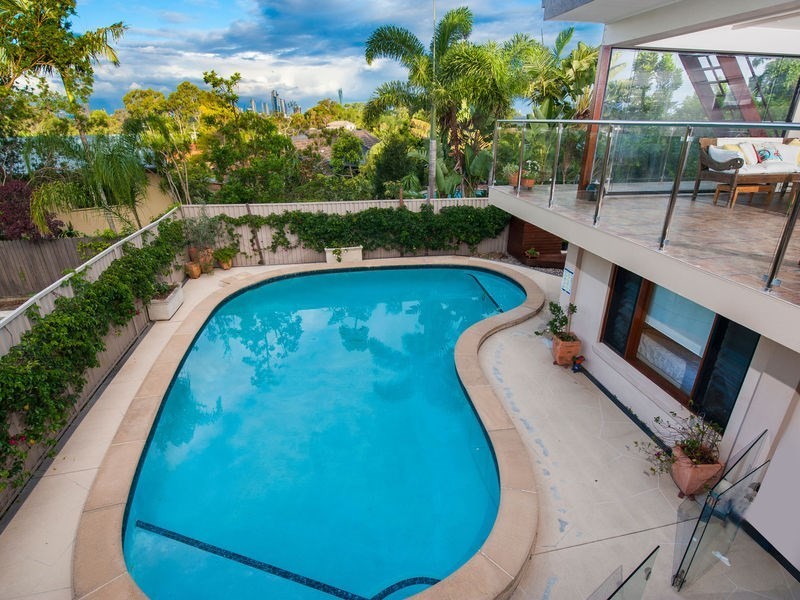 9 Horizon Avenue, Ashmore QLD 4214