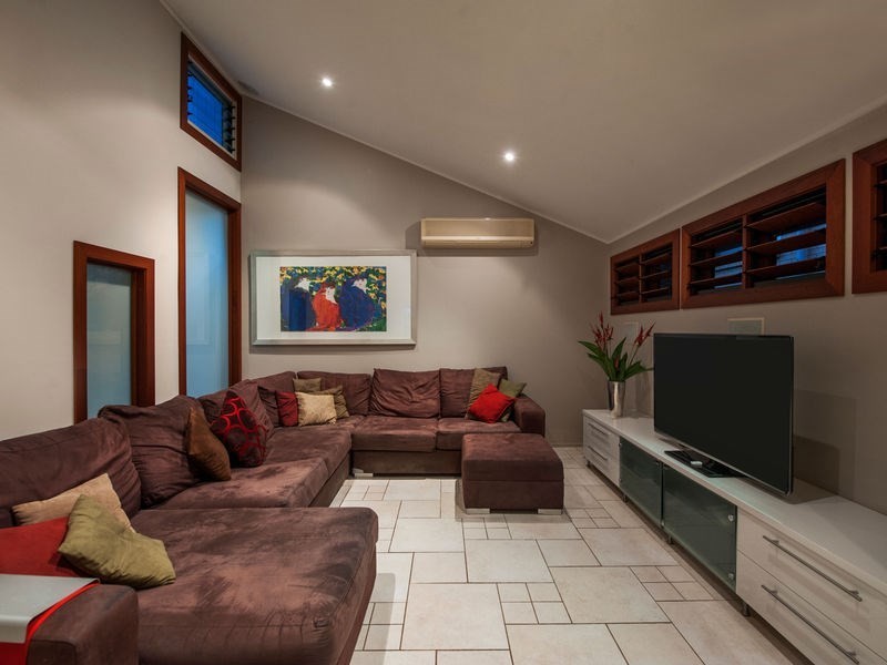 9 Horizon Avenue, Ashmore QLD 4214