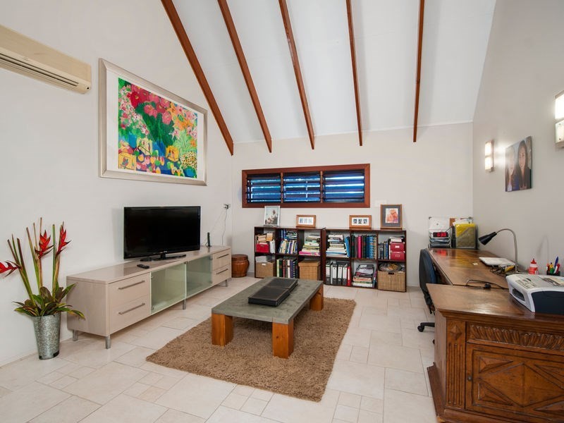 9 Horizon Avenue, Ashmore QLD 4214