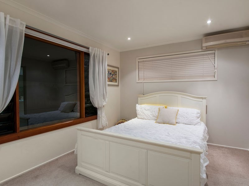 9 Horizon Avenue, Ashmore QLD 4214