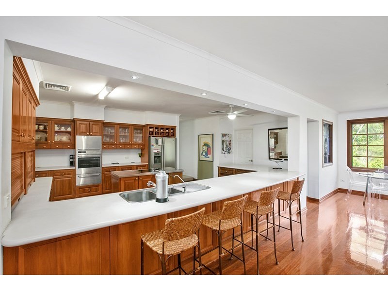 42 Reed Street, Ashmore QLD 4214