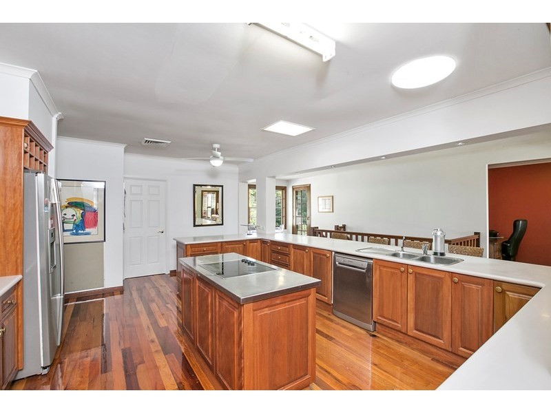 42 Reed Street, Ashmore QLD 4214