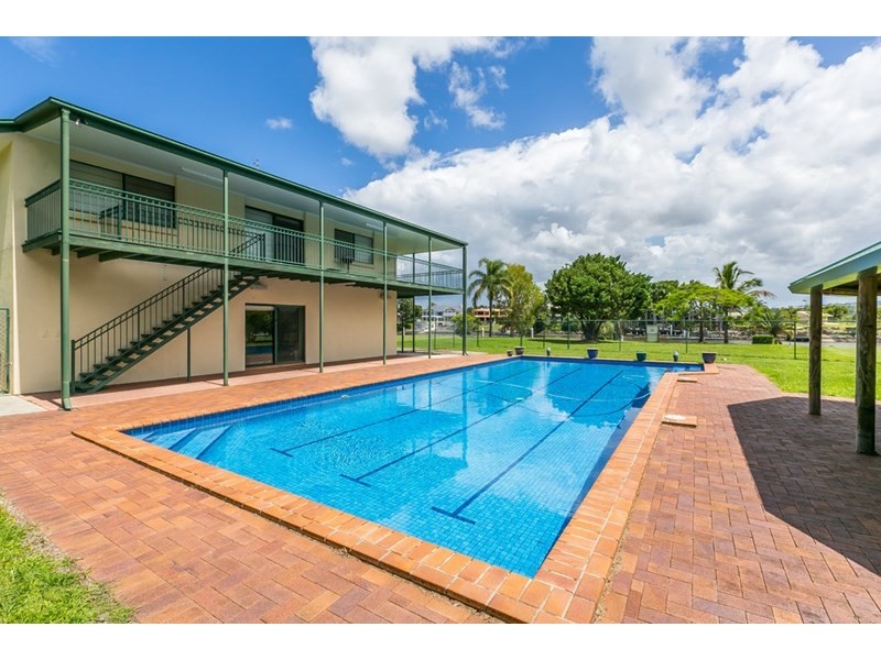 42 Reed Street, Ashmore QLD 4214