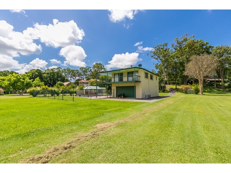 42 Reed Street, Ashmore QLD 4214