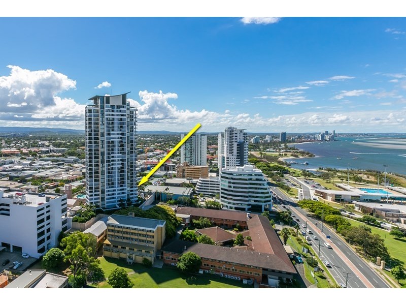 215/105 Scarborough Street, Southport QLD 4215