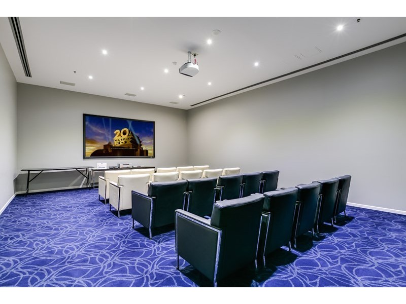 215/105 Scarborough Street, Southport QLD 4215