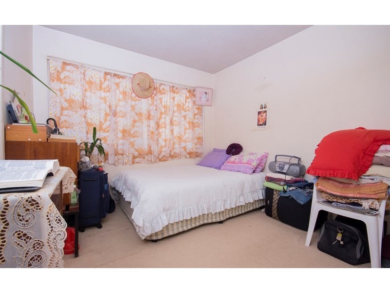2/25 Watson Esplanade, Surfers Paradise QLD 4217