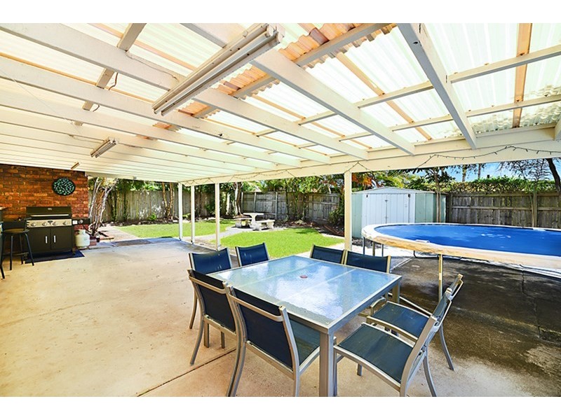 5 Coachwood Court, Burleigh Waters QLD 4220