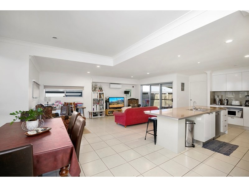 11 Daintree Drive, Coomera QLD 4209