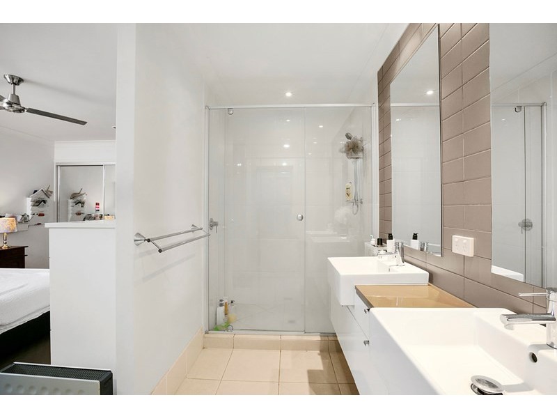 11 Daintree Drive, Coomera QLD 4209