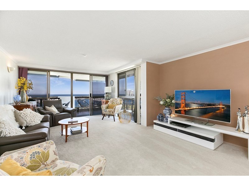 15E/10 Marine Parade, Southport QLD 4215