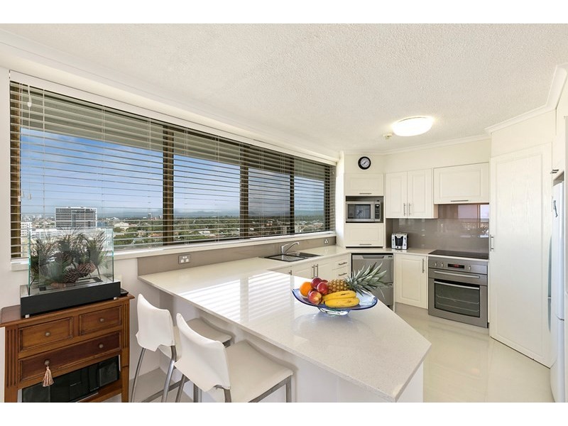 15E/10 Marine Parade, Southport QLD 4215