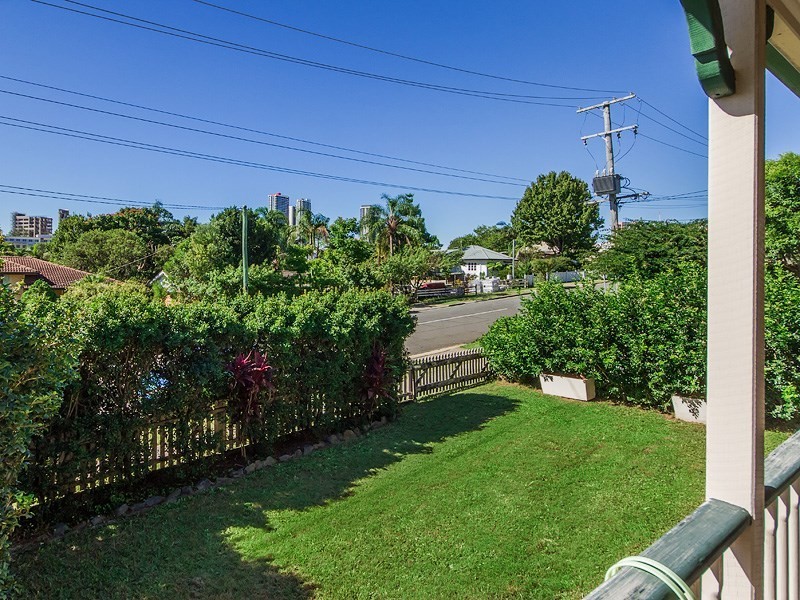 46 Minnie Street, Southport QLD 4215