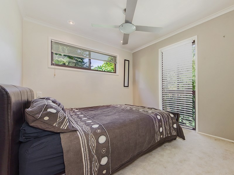 32 Cotlew Street, Southport QLD 4215