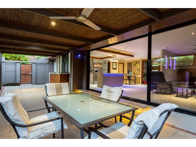 13 Ainsley Avenue, Ashmore QLD 4214