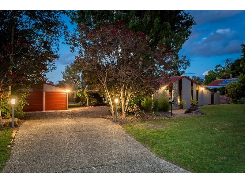 13 Ainsley Avenue, Ashmore QLD 4214