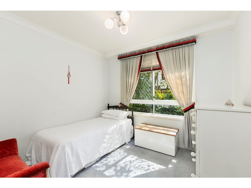 2/49 Bauer Street, Southport QLD 4215