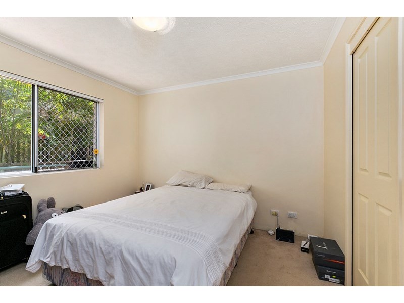 2/7-11 Johnston Street, Southport QLD 4215