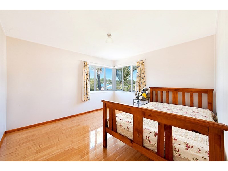 34 Geoffrey Avenue, Southport QLD 4215