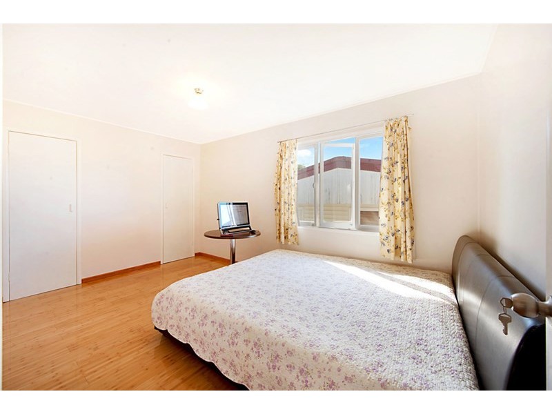 34 Geoffrey Avenue, Southport QLD 4215