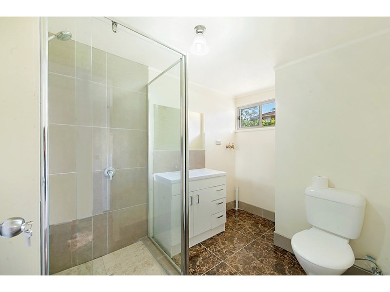 34 Geoffrey Avenue, Southport QLD 4215